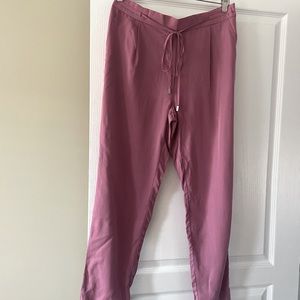 *NEW* Dynamite Pants (Size M)